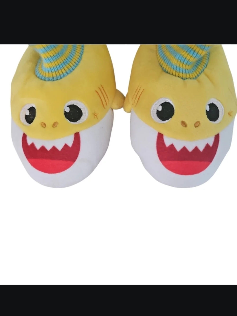 Baby Shark Yellow Slippers Kids 5/6 Plush Shark Slip On House Shoes Cute Cozy